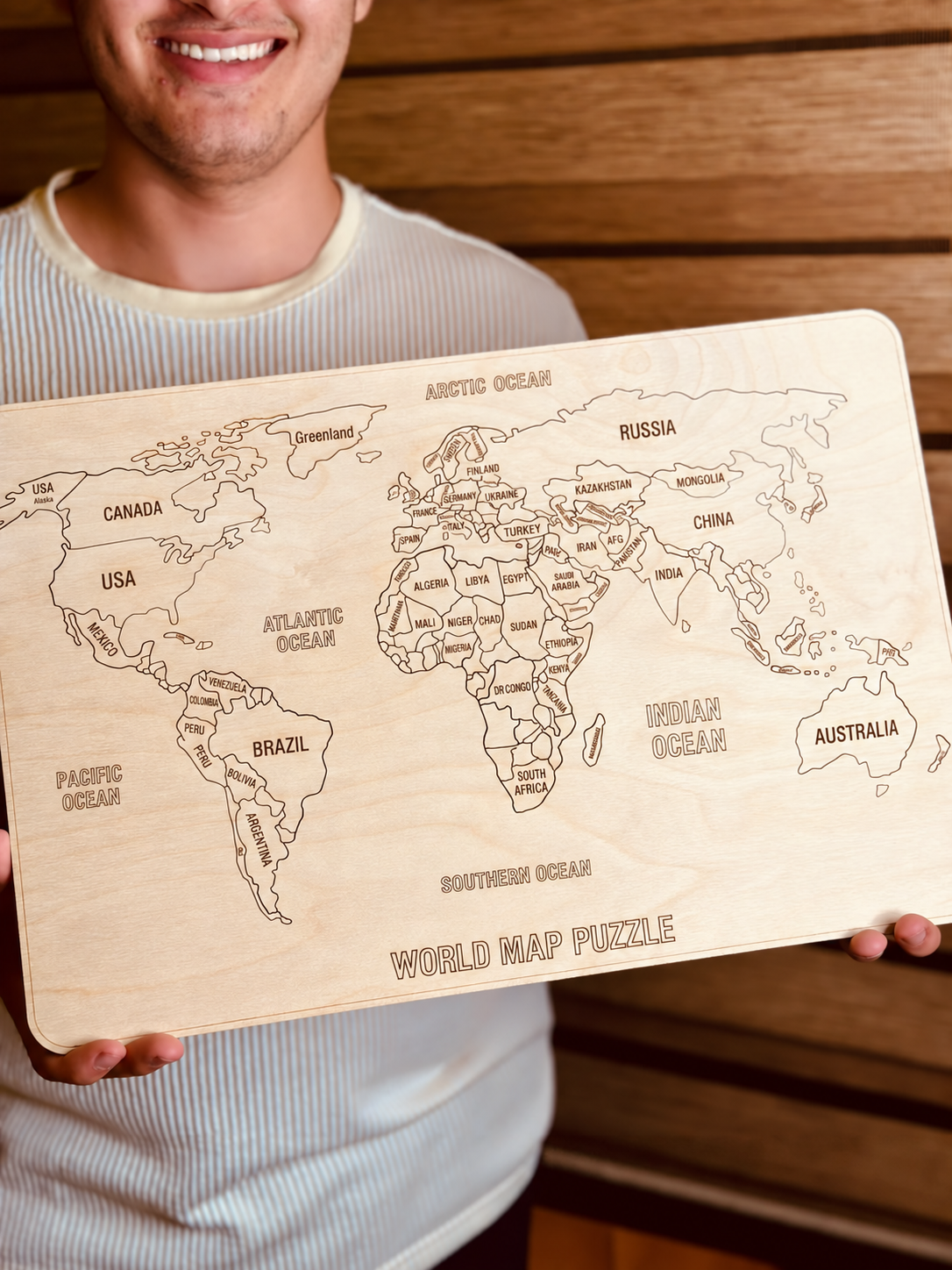 World Map Puzzle | 76 pieces