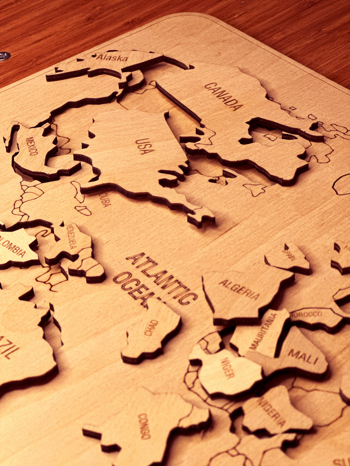 World Map Puzzle | 76 pieces